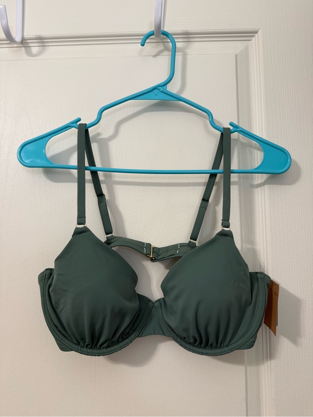 Women’s Bikini Top in Deep Green